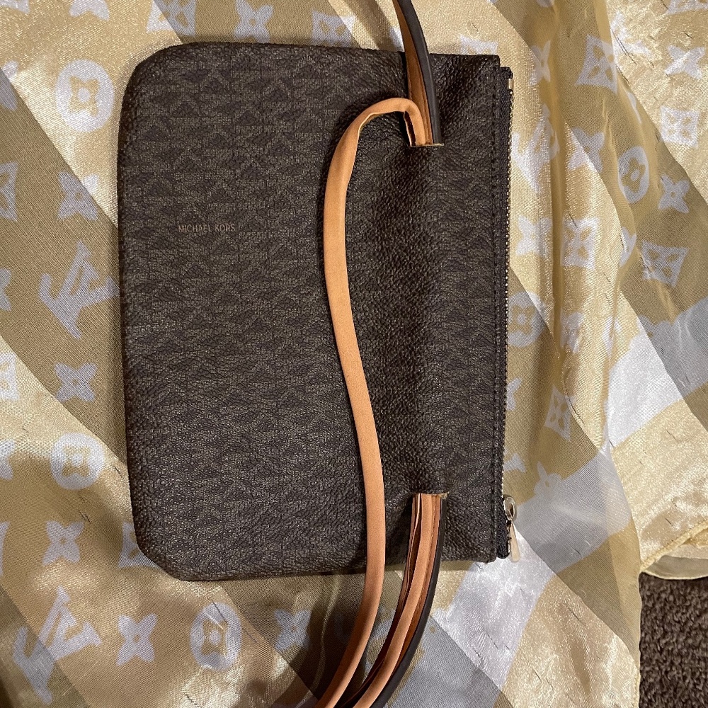 Michael Michael Kors Belt Bag